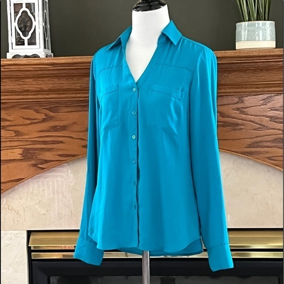 Express‎ Button Up Blouse NWOT Sz. XS - Picture 3 of 13